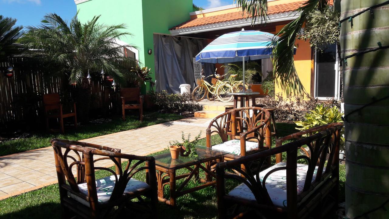 בקאלאר Hotel Lunas מראה חיצוני תמונה